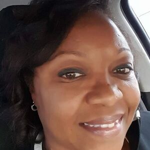 Hi everyone! Meet your Posher "Shy"